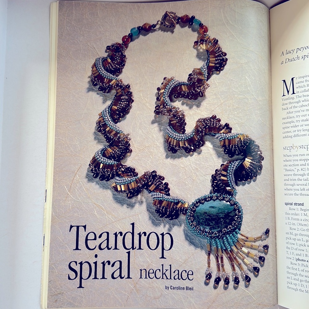 BEAD & BUTTON MAGAZINE 2 ISSUES YEAR 2000 - Picture 6 of 11